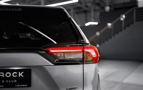 Toyota RAV4, 2021 год, 3 540 000 рублей, 5 фотография