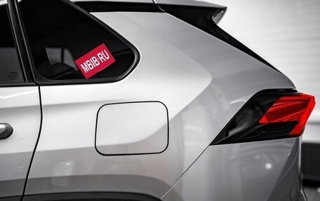 Toyota RAV4, 2021 год, 3 540 000 рублей, 8 фотография