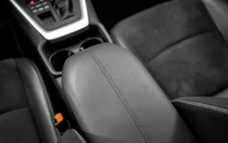 Toyota RAV4, 2021 год, 3 540 000 рублей, 18 фотография