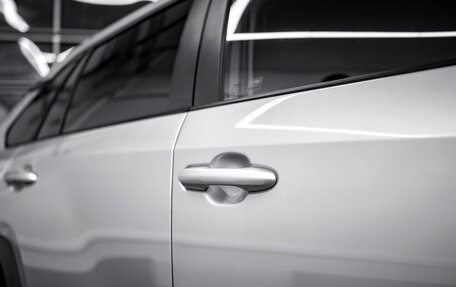 Toyota RAV4, 2021 год, 3 540 000 рублей, 10 фотография