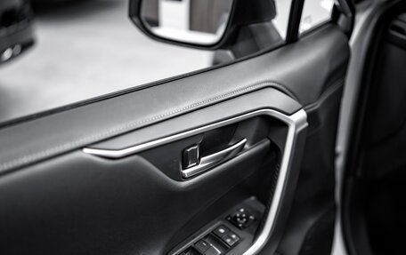 Toyota RAV4, 2021 год, 3 540 000 рублей, 37 фотография