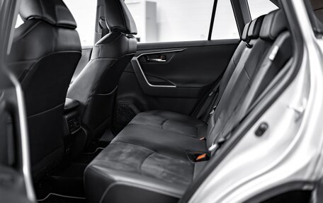 Toyota RAV4, 2021 год, 3 540 000 рублей, 30 фотография