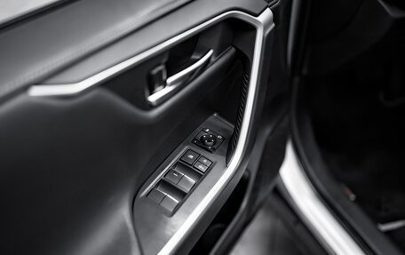 Toyota RAV4, 2021 год, 3 540 000 рублей, 38 фотография