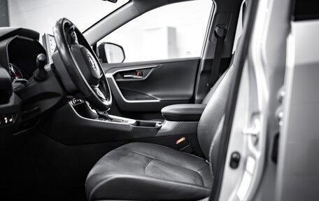 Toyota RAV4, 2021 год, 3 540 000 рублей, 35 фотография