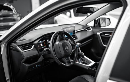 Toyota RAV4, 2021 год, 3 540 000 рублей, 40 фотография
