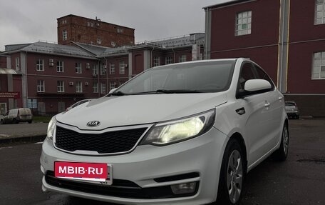 KIA Rio III рестайлинг, 2015 год, 950 000 рублей, 1 фотография