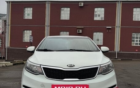 KIA Rio III рестайлинг, 2015 год, 950 000 рублей, 3 фотография