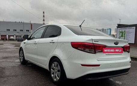 KIA Rio III рестайлинг, 2015 год, 950 000 рублей, 7 фотография