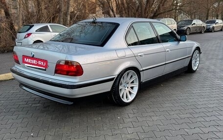 BMW 7 серия, 2001 год, 600 000 рублей, 3 фотография