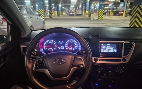 Hyundai Solaris II рестайлинг, 2019 год, 840 000 рублей, 15 фотография