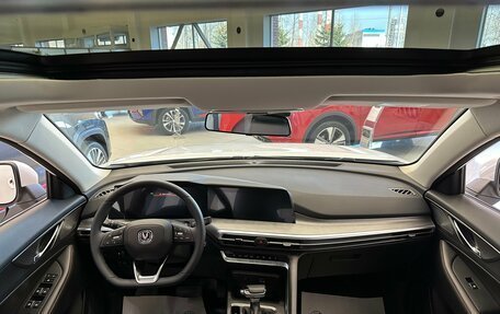 Changan CS35 Plus, 2024 год, 2 402 000 рублей, 10 фотография