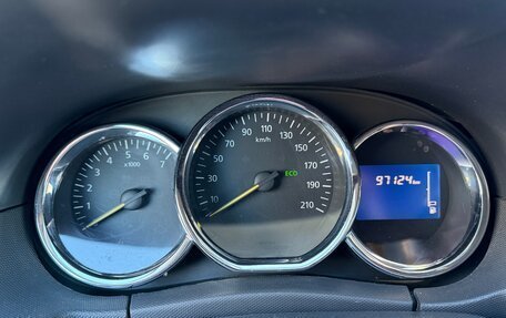 Renault Duster I рестайлинг, 2018 год, 1 150 000 рублей, 10 фотография