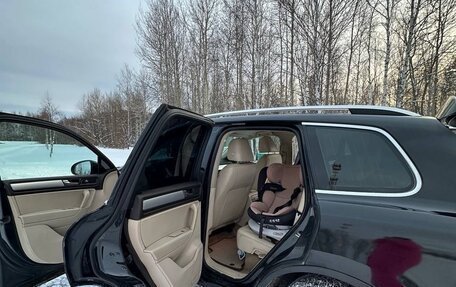 Volkswagen Touareg III, 2011 год, 1 900 000 рублей, 6 фотография