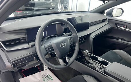 Toyota Camry, 2025 год, 4 400 000 рублей, 24 фотография