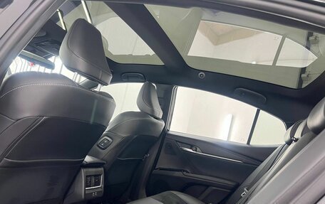 Toyota Camry, 2025 год, 4 400 000 рублей, 38 фотография