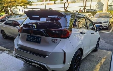 Honda Fit, 2022 год, 1 150 000 рублей, 4 фотография