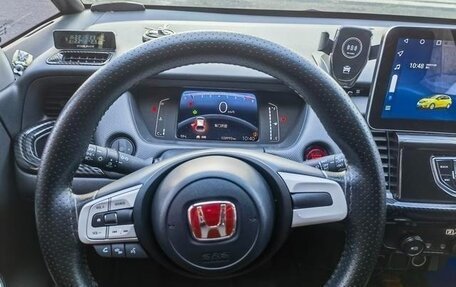 Honda Fit, 2022 год, 1 150 000 рублей, 10 фотография