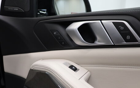 BMW X5, 2019 год, 6 390 000 рублей, 33 фотография