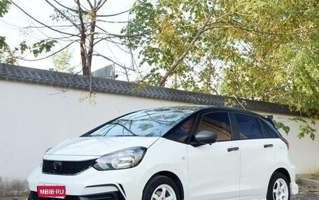 Honda Fit, 2022 год, 1 170 000 рублей, 1 фотография