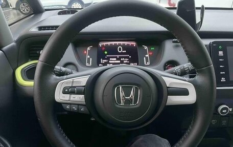 Honda Fit, 2022 год, 1 450 000 рублей, 9 фотография