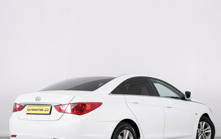 Hyundai Sonata VI, 2011 год, 979 000 рублей, 7 фотография