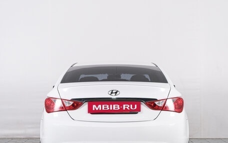 Hyundai Sonata VI, 2011 год, 979 000 рублей, 6 фотография