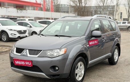 Mitsubishi Outlander III рестайлинг 3, 2007 год, 1 000 000 рублей, 1 фотография