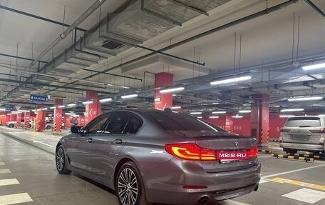 BMW 5 серия, 2019 год, 4 500 000 рублей, 5 фотография