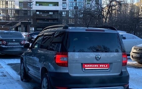 Skoda Yeti I рестайлинг, 2012 год, 897 000 рублей, 23 фотография