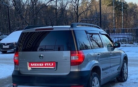 Skoda Yeti I рестайлинг, 2012 год, 897 000 рублей, 33 фотография