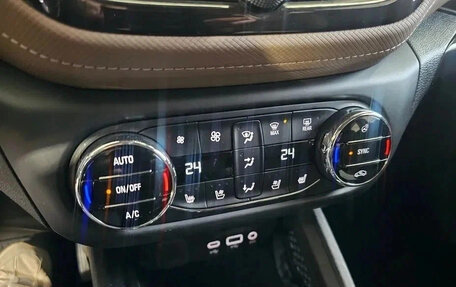 Chevrolet TrailBlazer, 2022 год, 1 440 500 рублей, 10 фотография