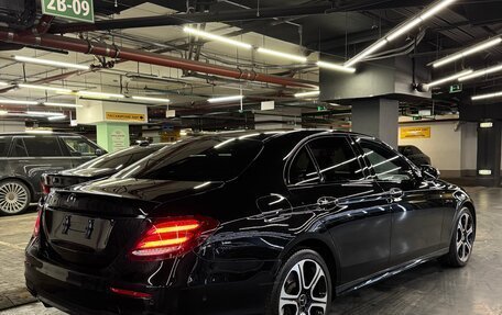 Mercedes-Benz E-Класс, 2018 год, 4 200 000 рублей, 2 фотография