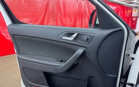 Skoda Yeti I рестайлинг, 2014 год, 1 550 000 рублей, 8 фотография