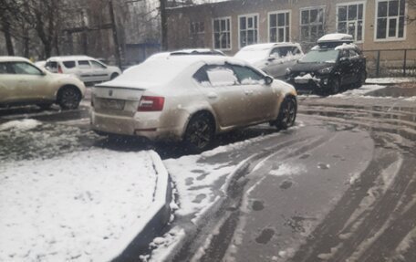 Skoda Octavia, 2017 год, 580 000 рублей, 2 фотография