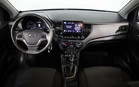 Hyundai Solaris II рестайлинг, 2021 год, 1 749 000 рублей, 9 фотография