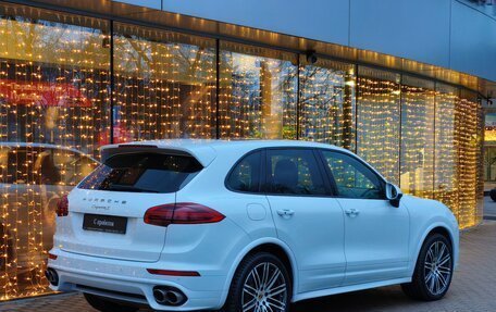 Porsche Cayenne III, 2015 год, 3 670 000 рублей, 2 фотография