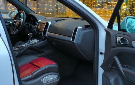 Porsche Cayenne III, 2015 год, 3 670 000 рублей, 10 фотография