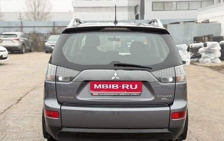 Mitsubishi Outlander III рестайлинг 3, 2007 год, 1 000 000 рублей, 7 фотография