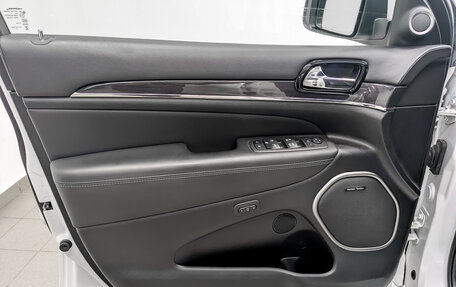 Jeep Grand Cherokee, 2021 год, 5 700 000 рублей, 18 фотография