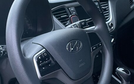 Hyundai Solaris II рестайлинг, 2018 год, 1 250 000 рублей, 10 фотография