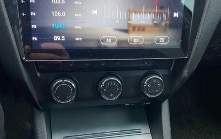 Skoda Octavia, 2013 год, 1 280 000 рублей, 10 фотография