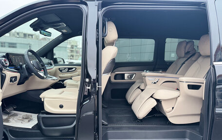 Mercedes-Benz V-Класс, 2025 год, 14 690 000 рублей, 6 фотография
