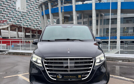 Mercedes-Benz V-Класс, 2025 год, 14 690 000 рублей, 2 фотография