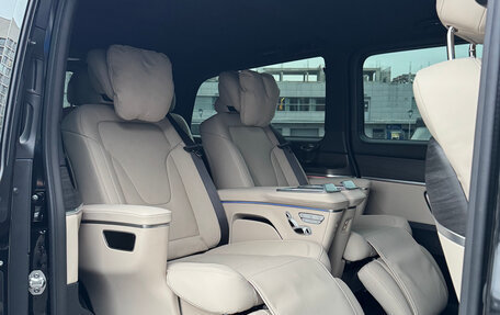 Mercedes-Benz V-Класс, 2025 год, 14 690 000 рублей, 19 фотография