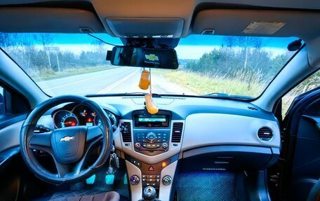 Chevrolet Cruze II, 2012 год, 670 000 рублей, 9 фотография