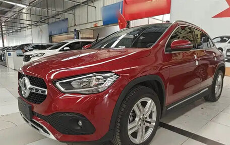 Mercedes-Benz GLA, 2020 год, 2 350 000 рублей, 1 фотография