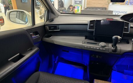 Honda Freed I, 2012 год, 1 279 000 рублей, 14 фотография