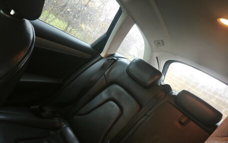 Audi A4, 2010 год, 1 050 000 рублей, 2 фотография