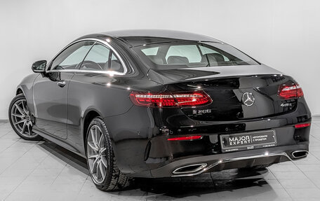 Mercedes-Benz E-Класс, 2021 год, 6 150 000 рублей, 7 фотография