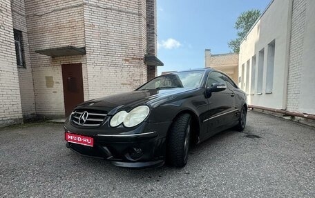 Mercedes-Benz CLK-Класс, 2002 год, 580 000 рублей, 1 фотография